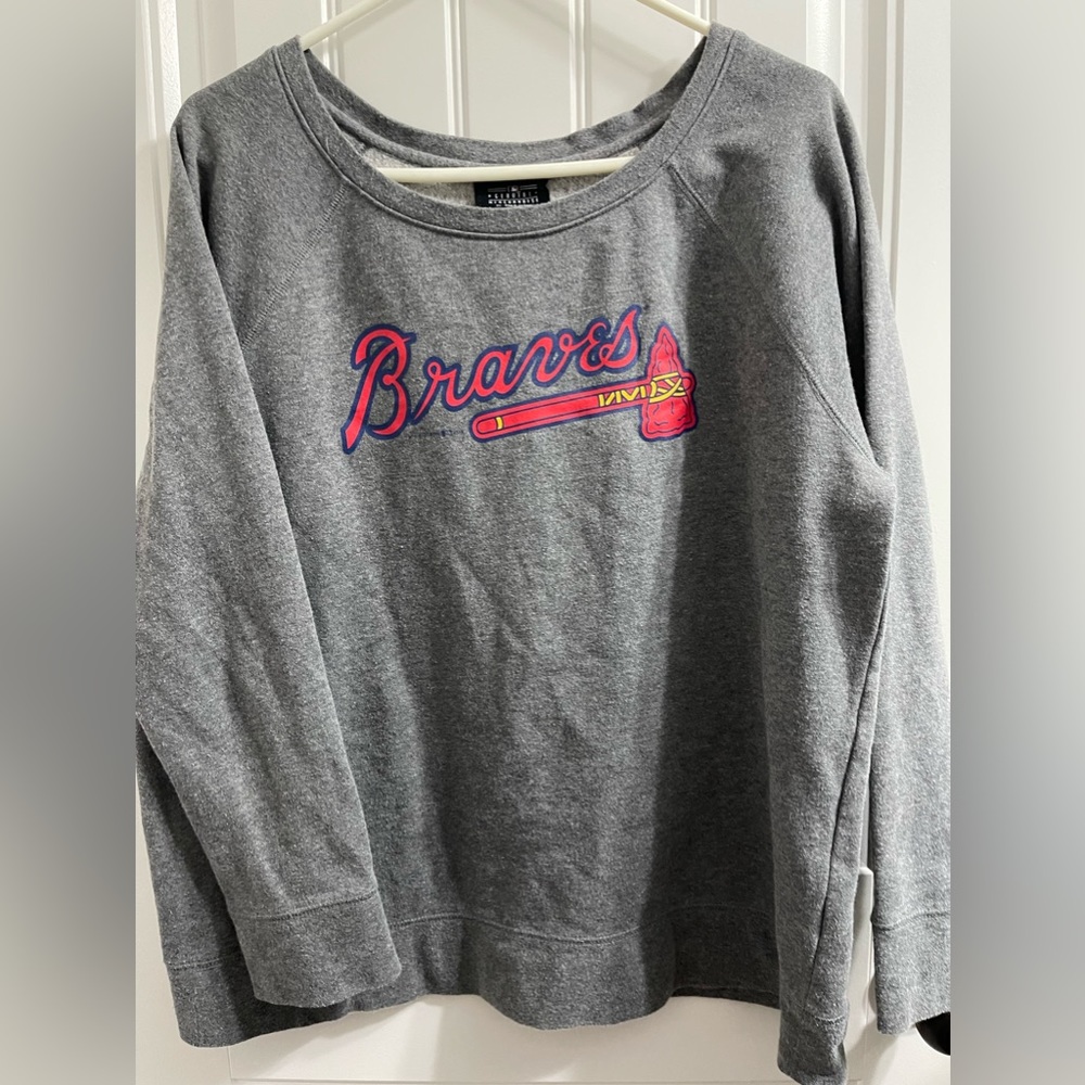 braves sweatshirt